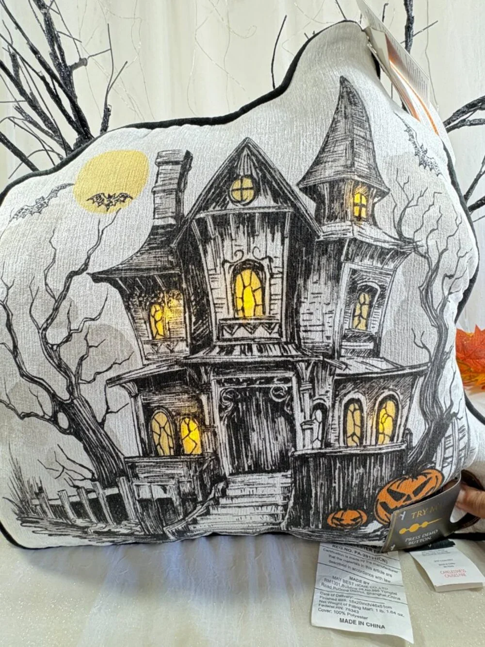 Halloween Spooky 18x20 Scary Haunted House Light Up Toss Decorative Pillow New